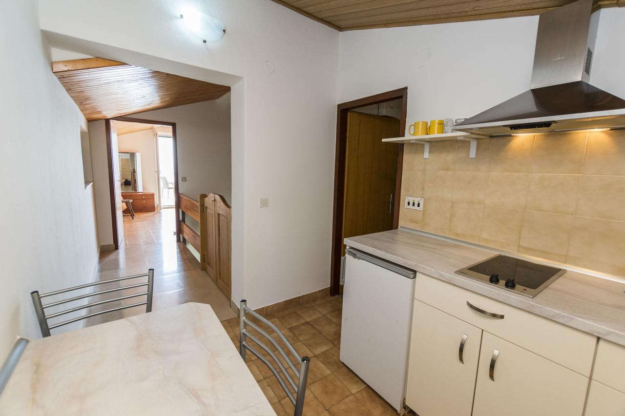 Apartments Jere Stipe Primosten Exterior photo
